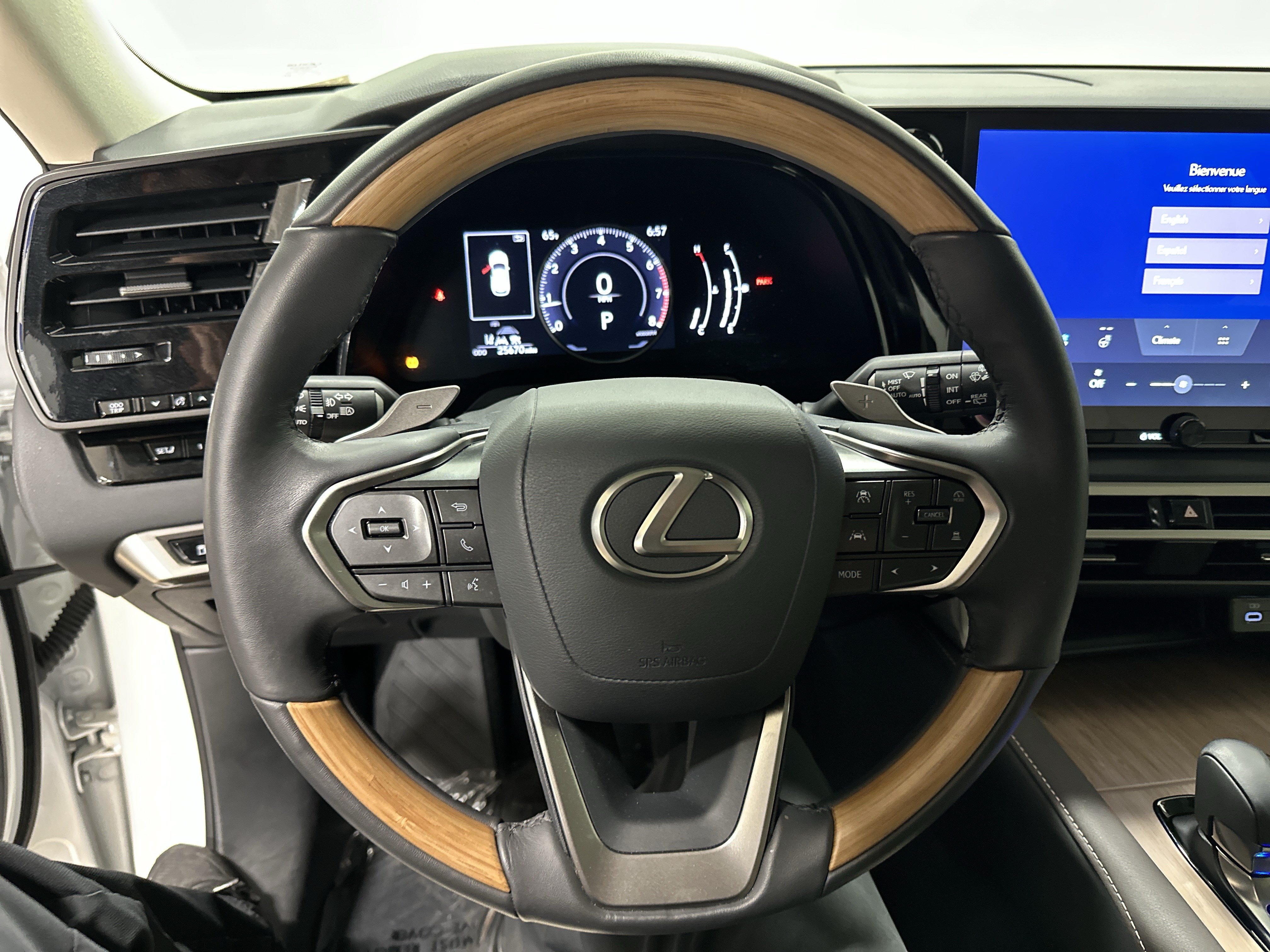 Certified 2024 Lexus RX 350 Premium w/ Accessory Package (K3) AWD/4WD image 18