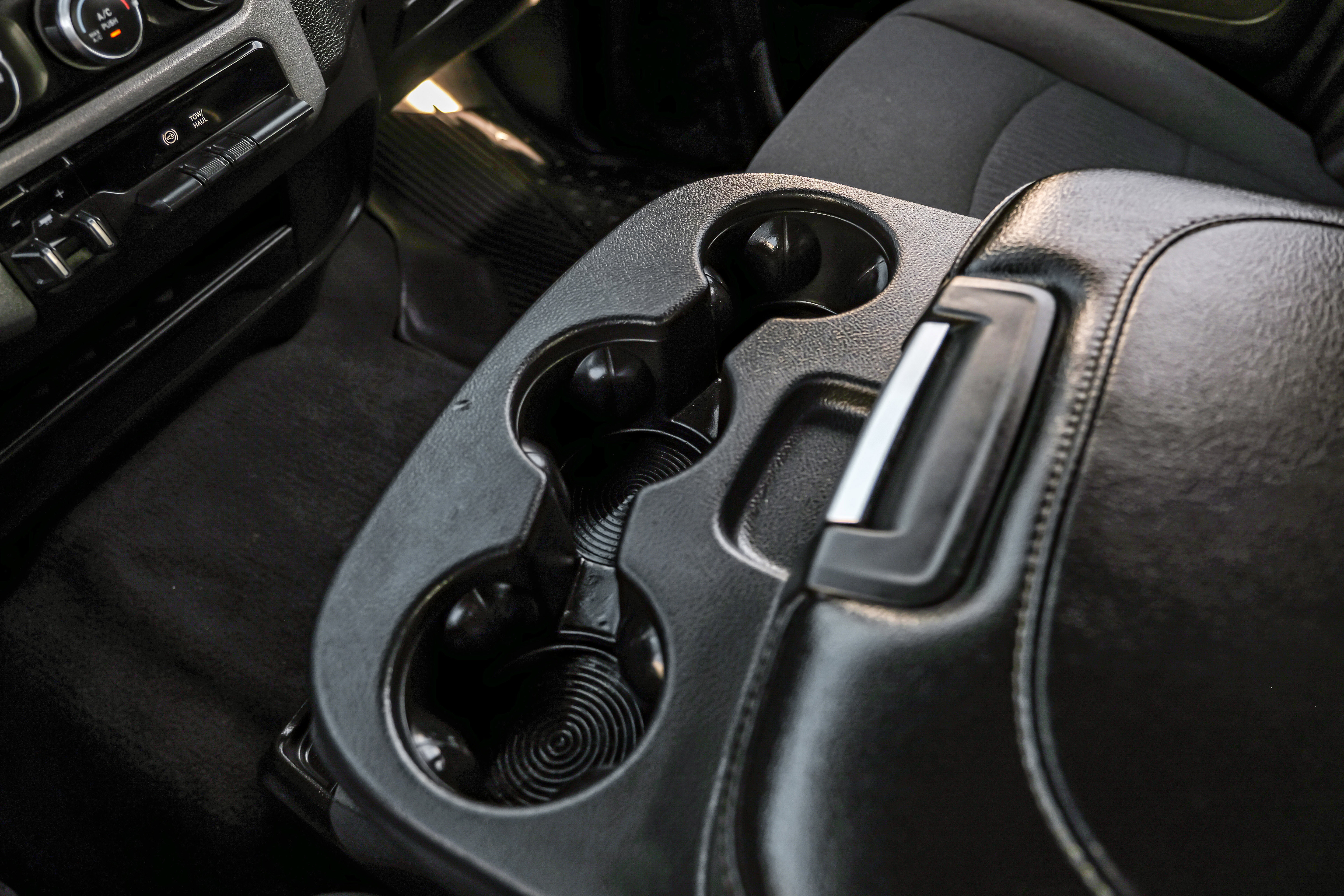 Used 2024 RAM 3500 Tradesman w/ Chrome Appearance Group image 25