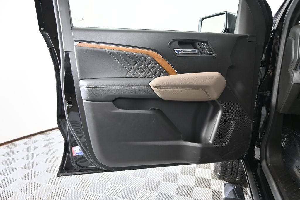 Used 2026 GMC Canyon Denali AWD/4WD image 19