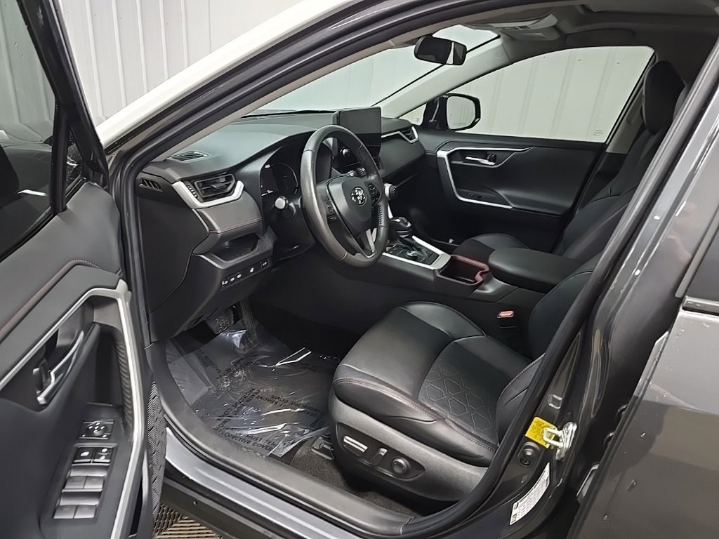 Used 2023 Toyota RAV4 TRD Off-Road image 29