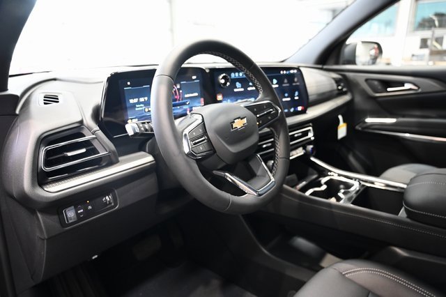 New 2026 Chevrolet Traverse LT w/ Driver Confidence Package image 20