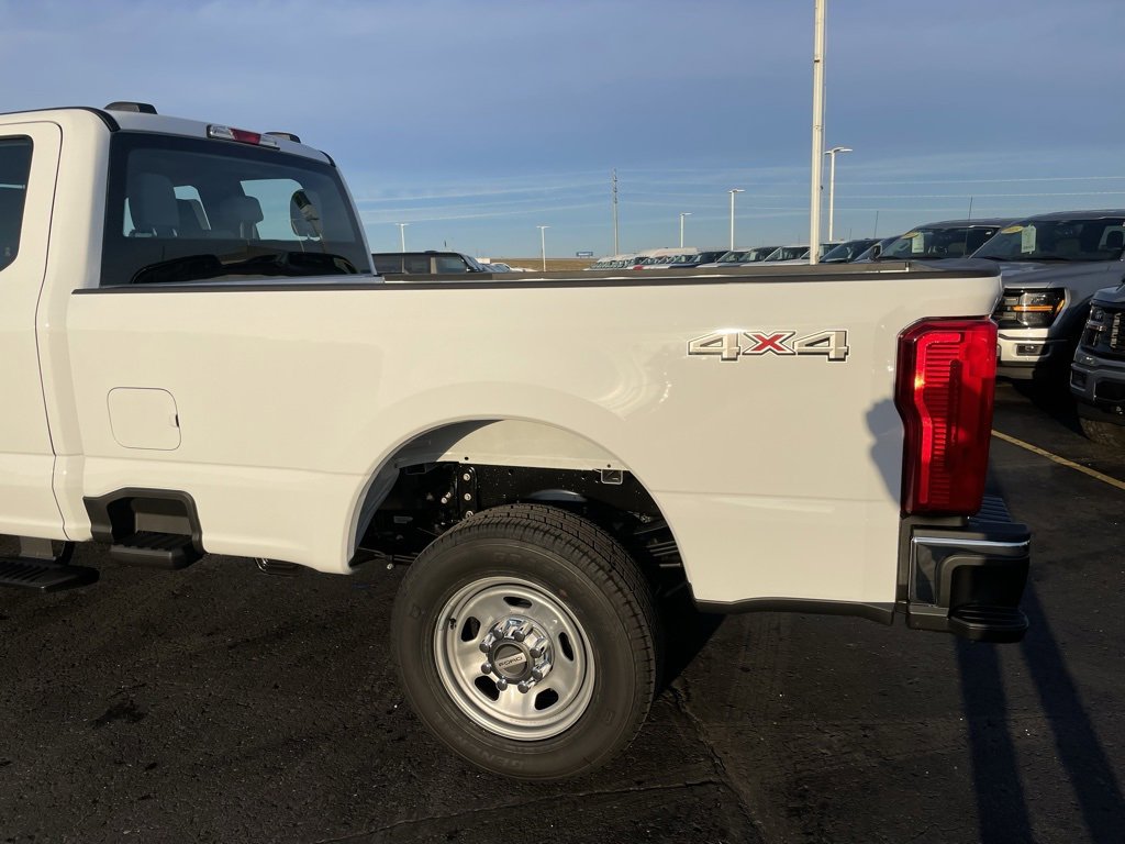 New 2026 Ford F350 XL w/ XL Chrome Package image 37