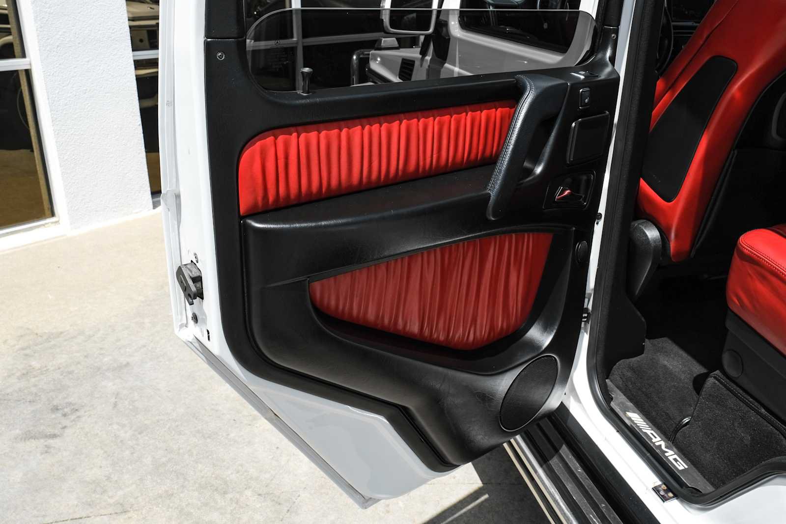 Used 2016 Mercedes-Benz G 63 AMG 4MATIC image 39