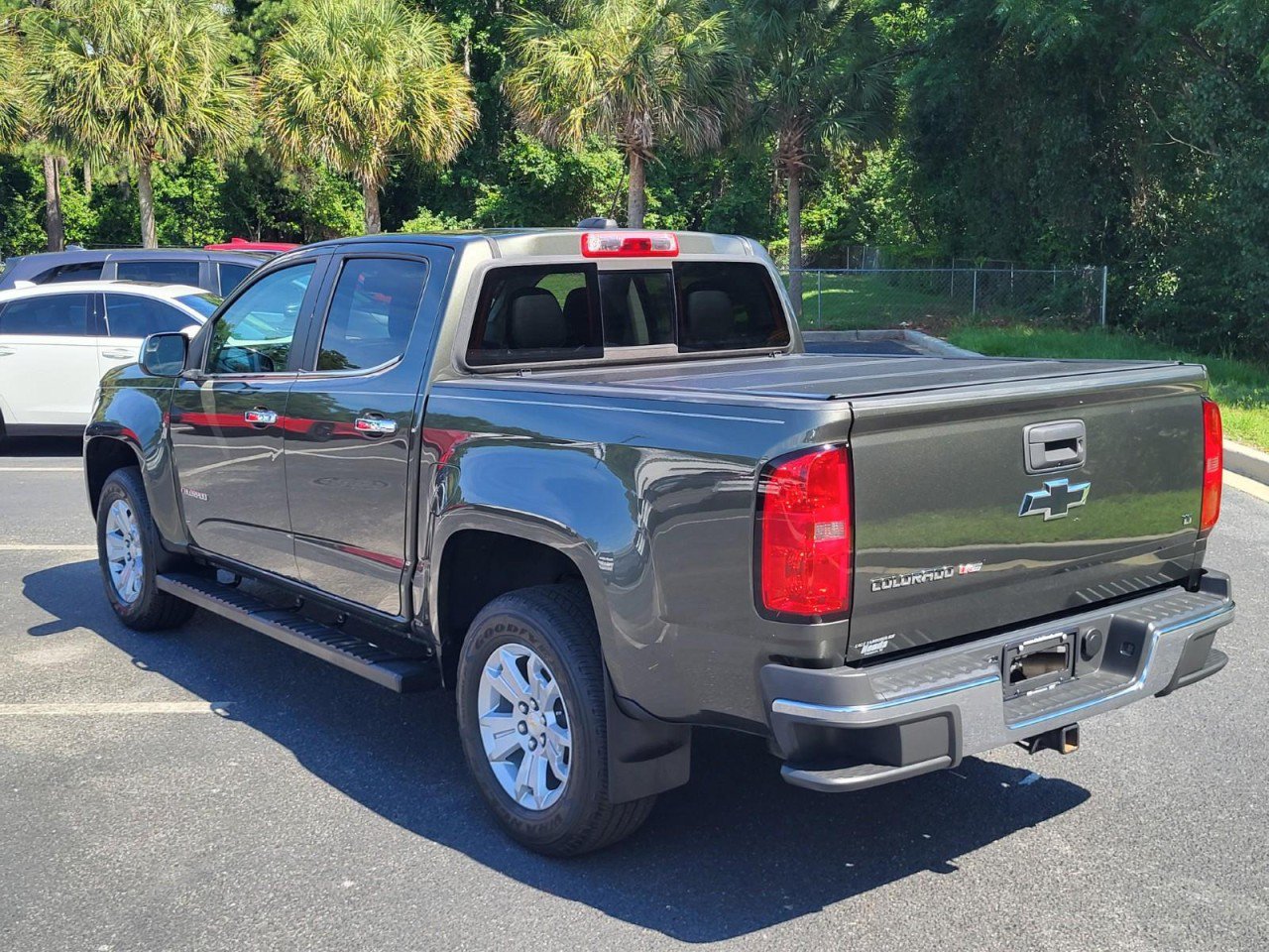 Used 2018 Chevrolet Colorado LT w/ Luxury Package, Chrome RWD image 5