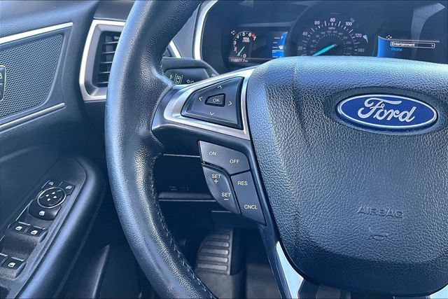 Used 2021 Ford Edge SEL AWD/4WD image 11