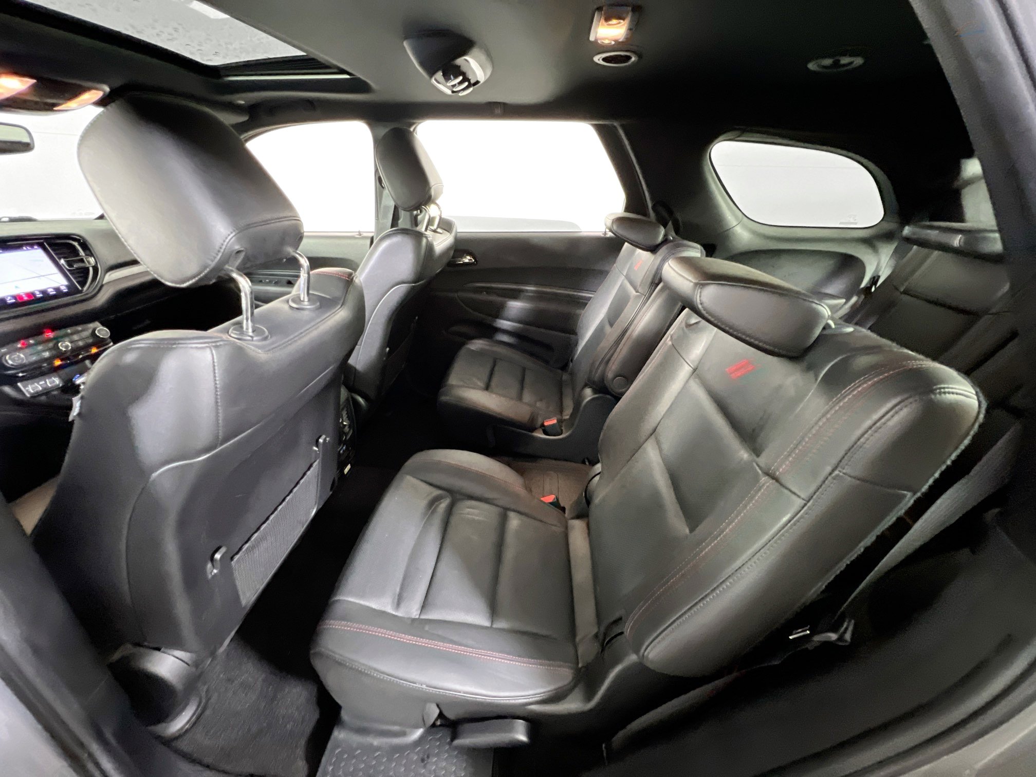Used 2022 Dodge Durango R/T w/ Blacktop Package AWD/4WD image 25