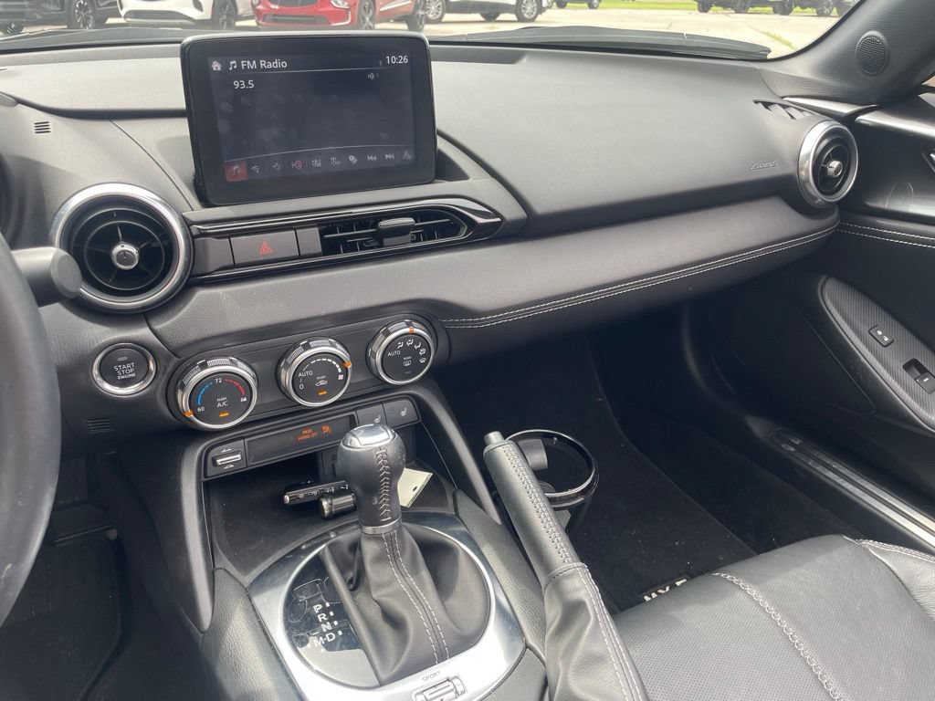 Used 2022 MAZDA MX-5 Miata RF Grand Touring RWD image 22