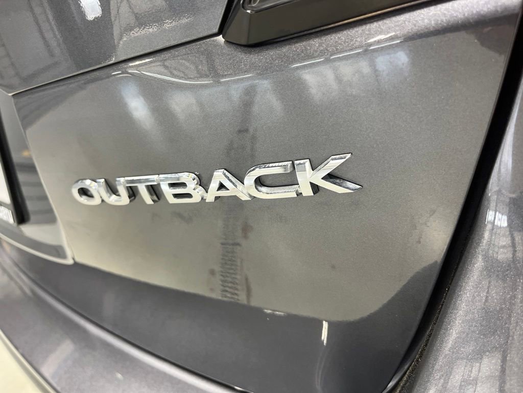 Certified 2022 Subaru Outback Limited AWD/4WD image 11