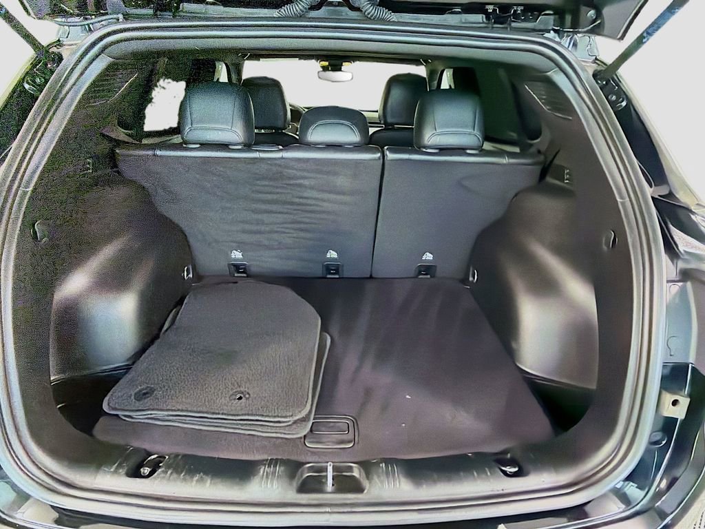 Used 2024 Jeep Compass Latitude image 28