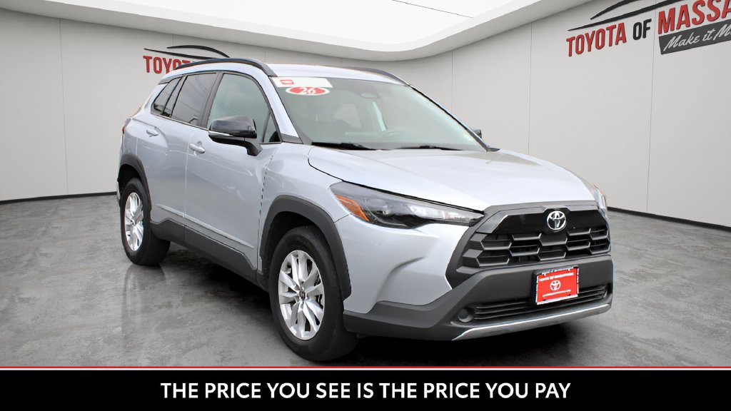 Certified 2026 Toyota Corolla Cross LE AWD/4WD image 7