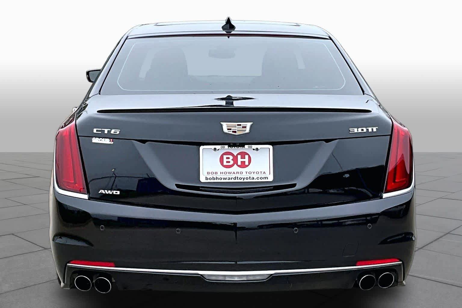 Used 2018 Cadillac CT6 Luxury AWD/4WD image 4