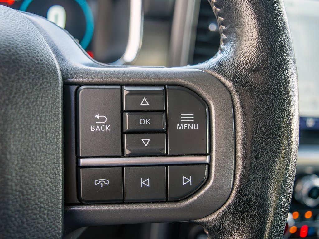 Used 2023 Ford F150 Lariat image 16