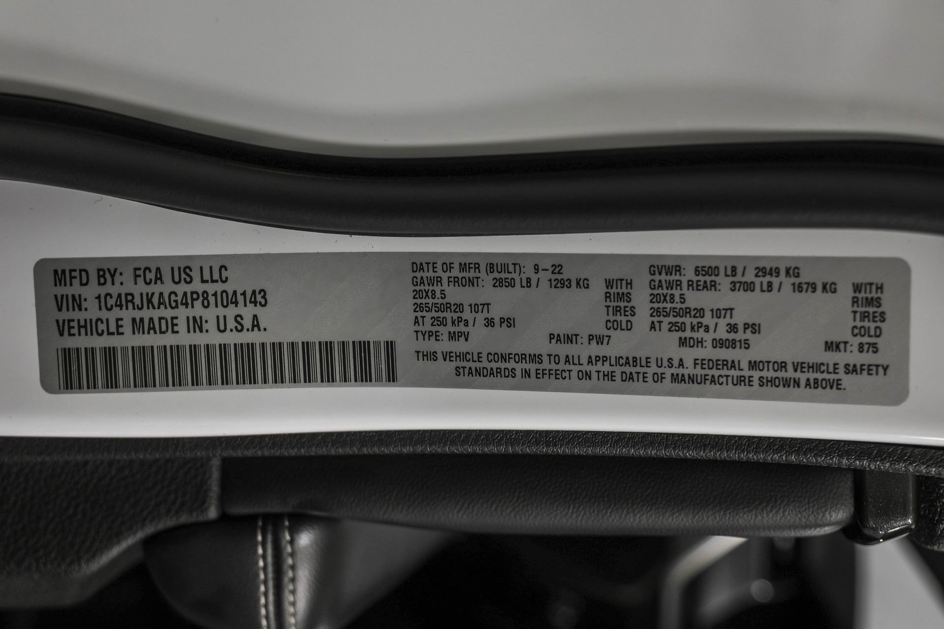 Used 2023 Jeep Grand Cherokee L Laredo image 53