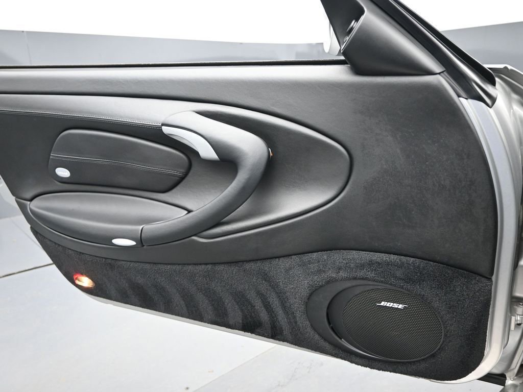 Used 2004 Porsche 911 Turbo image 15