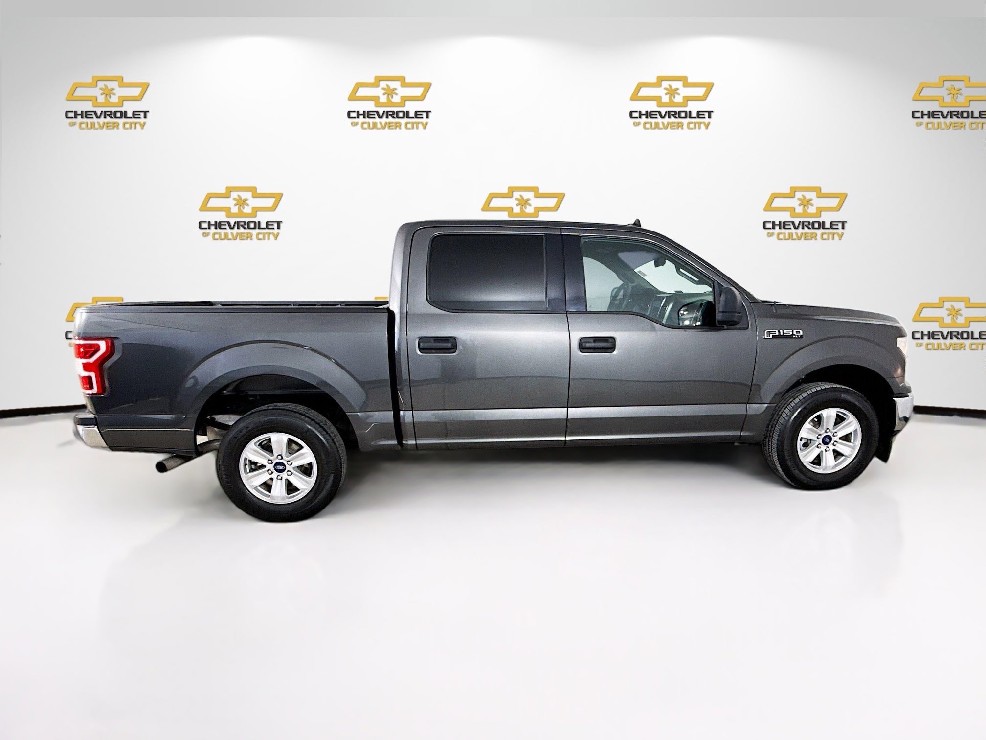 Used 2020 Ford F150 XLT image 8