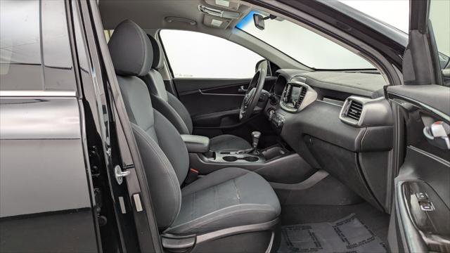 Used 2019 Kia Sorento L image 21