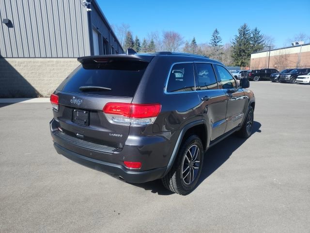 Used 2019 Jeep Grand Cherokee Laredo w/ Security & Convenience Group AWD/4WD image 5