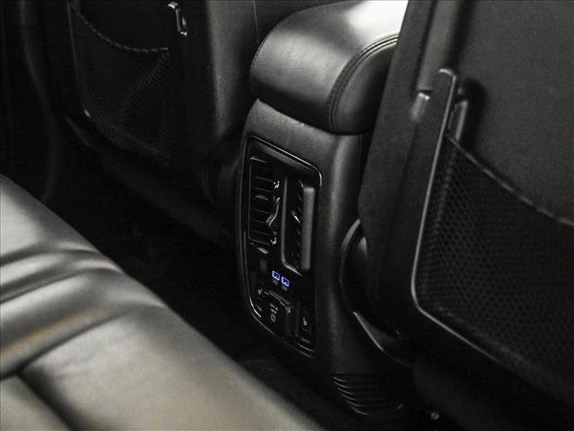 Used 2016 Jeep Grand Cherokee Summit w/ Platinum Series Group AWD/4WD image 18