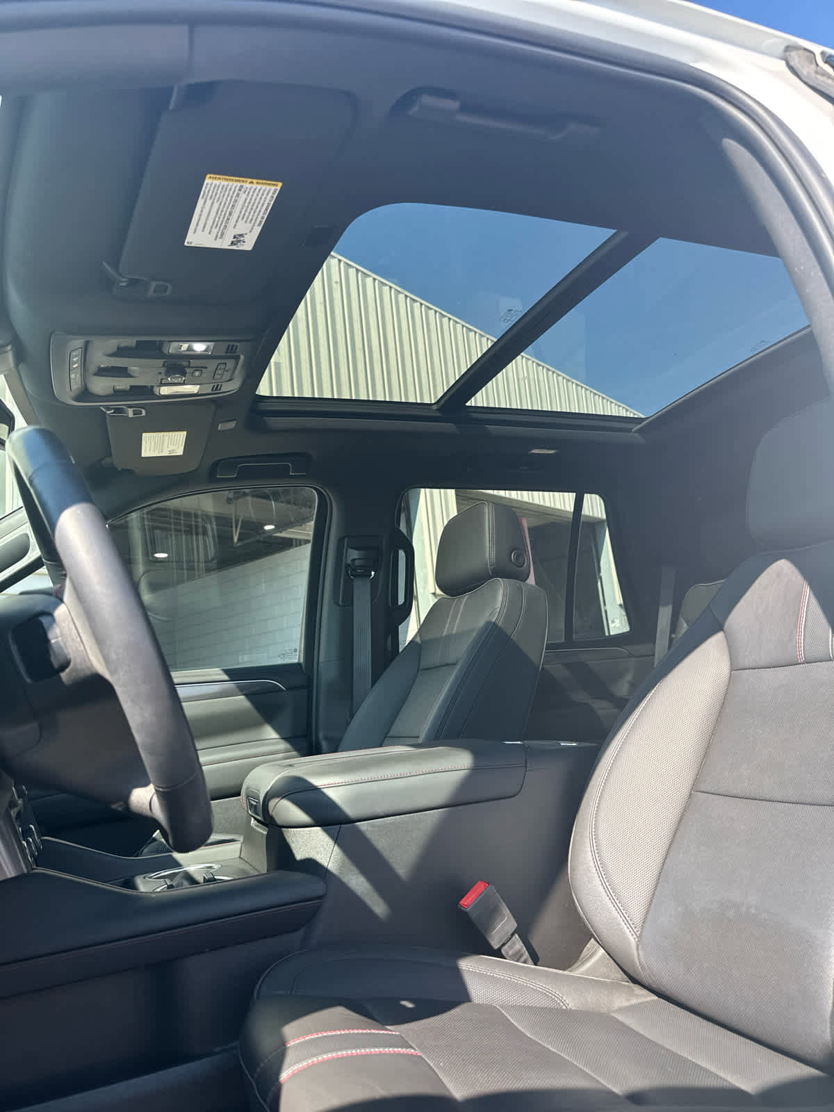 Used 2022 Chevrolet Tahoe RST w/ Luxury Package image 17