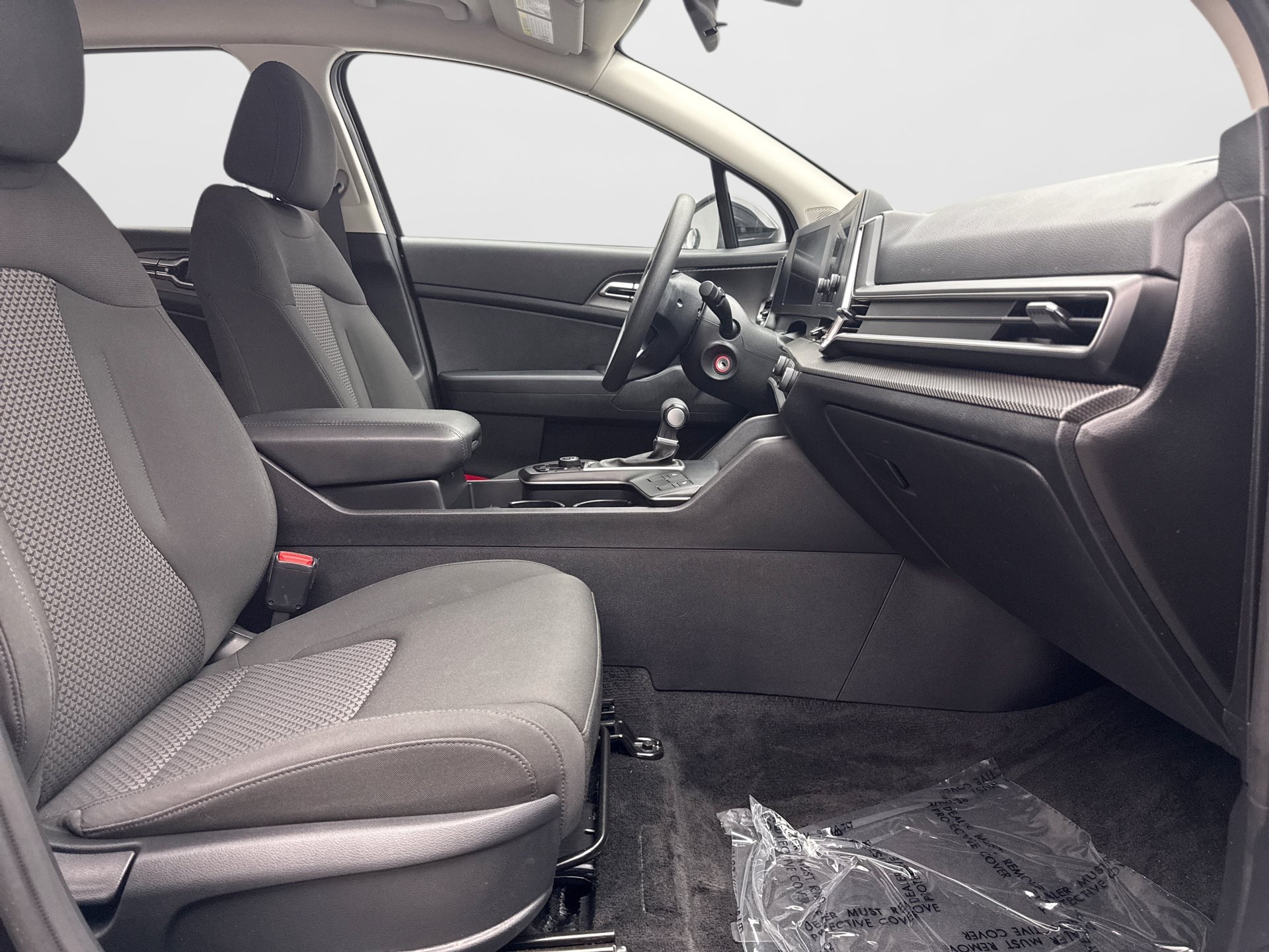 Used 2024 Kia Sportage LX AWD/4WD image 16