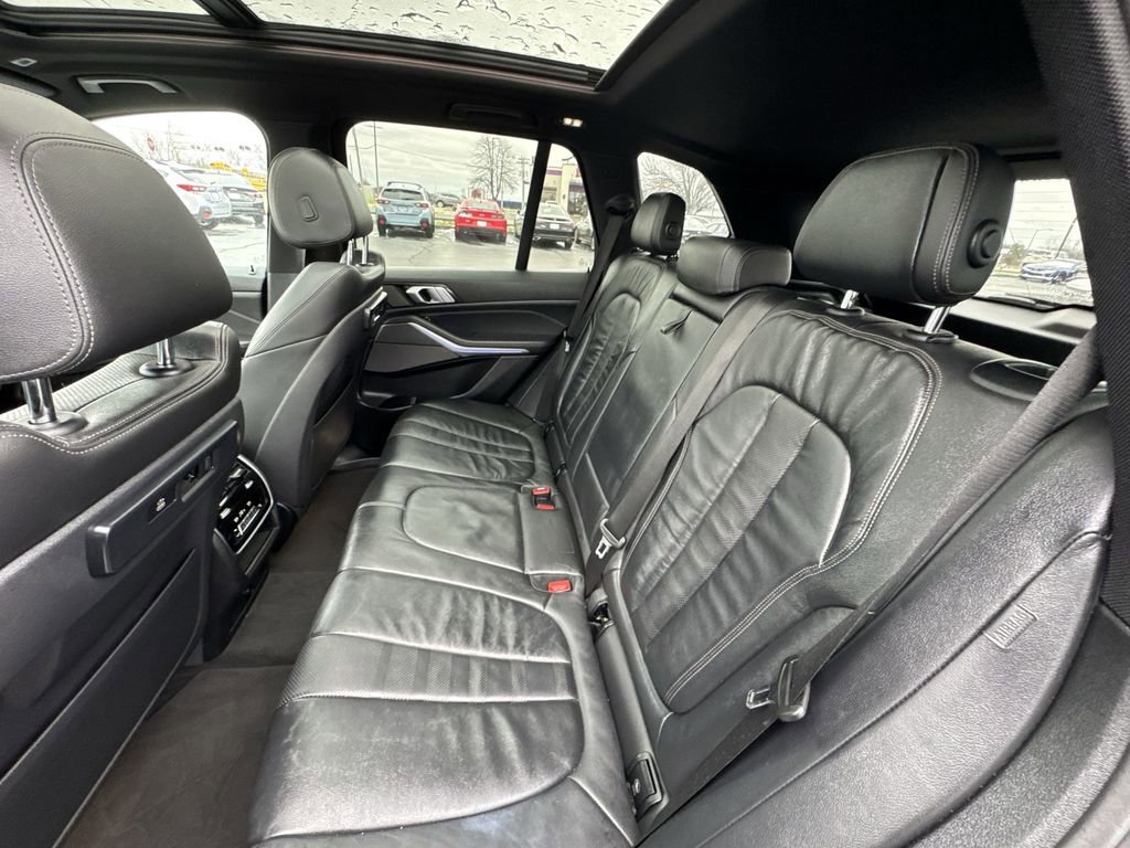 Used 2019 BMW X5 xDrive40i w/ Premium Package 2 image 23