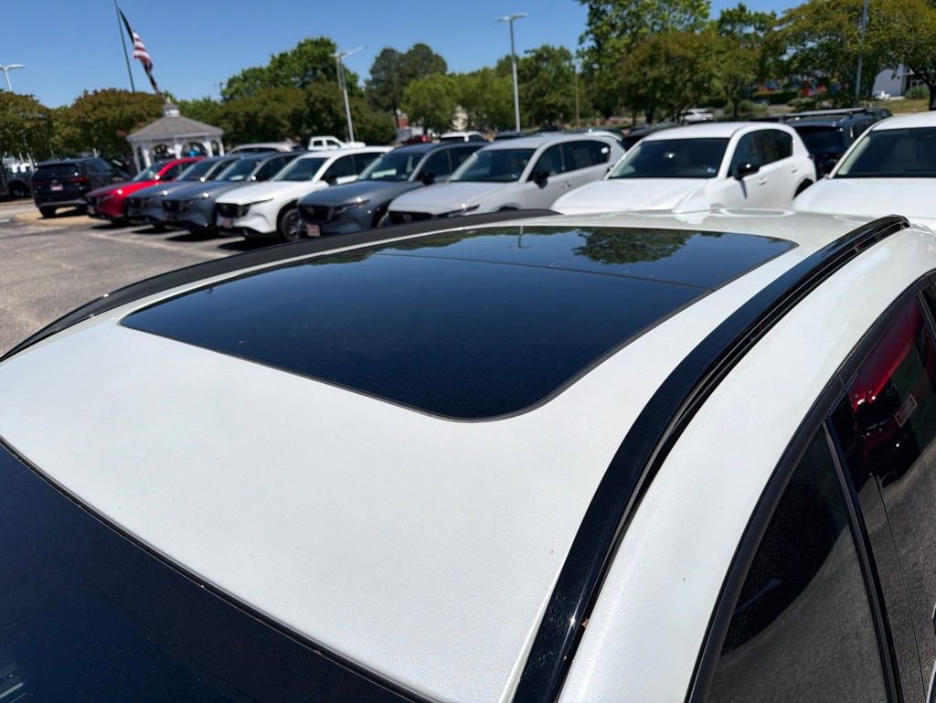 Used 2025 MAZDA CX-50 AWD 2.5 Hybrid w/ Weather Package image 10