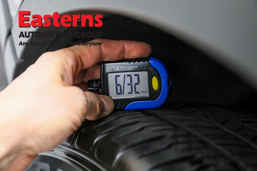 Used 2021 Lincoln Corsair AWD image 28