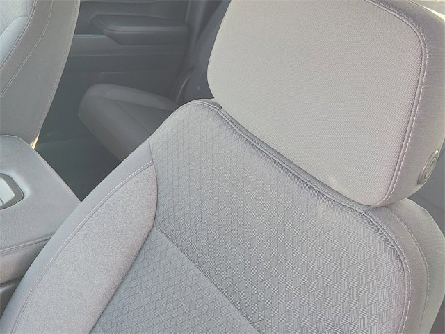 Used 2023 Chevrolet Silverado 1500 LT image 24