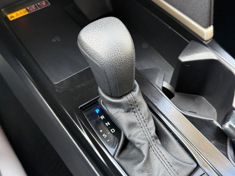 Used 2025 Toyota Camry LE image 26