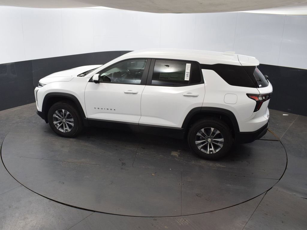 New 2025 Chevrolet Equinox LT w/ Safety and Technology Package image 43