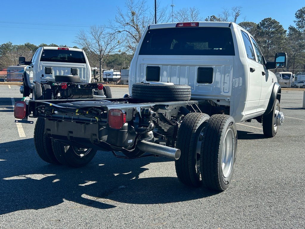 New 2026 RAM 5500 Tradesman w/ Chrome Appearance Group image 9