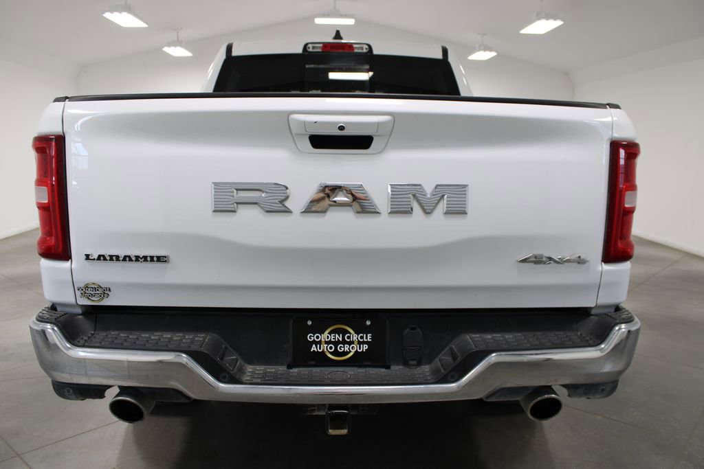 Used 2025 RAM 1500 Laramie AWD/4WD image 8