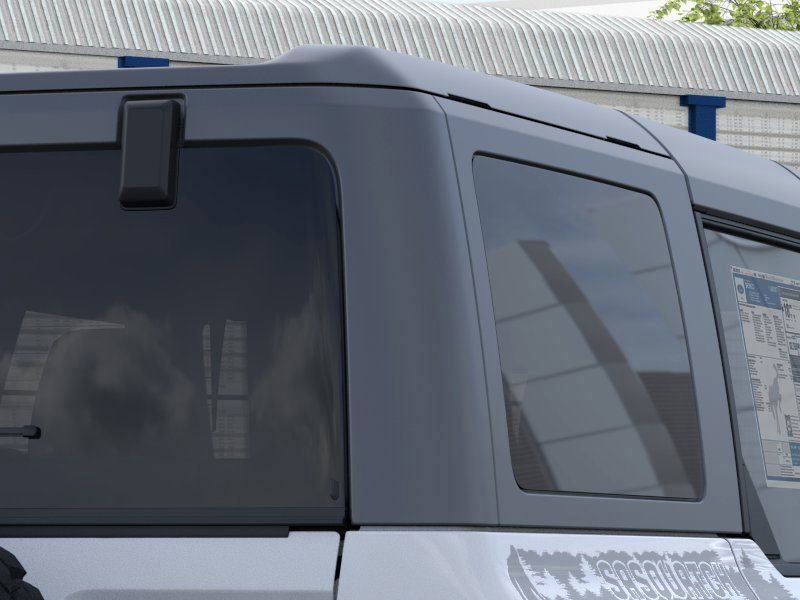 New 2026 Ford Bronco Outer Banks w/ Sasquatch Package image 25