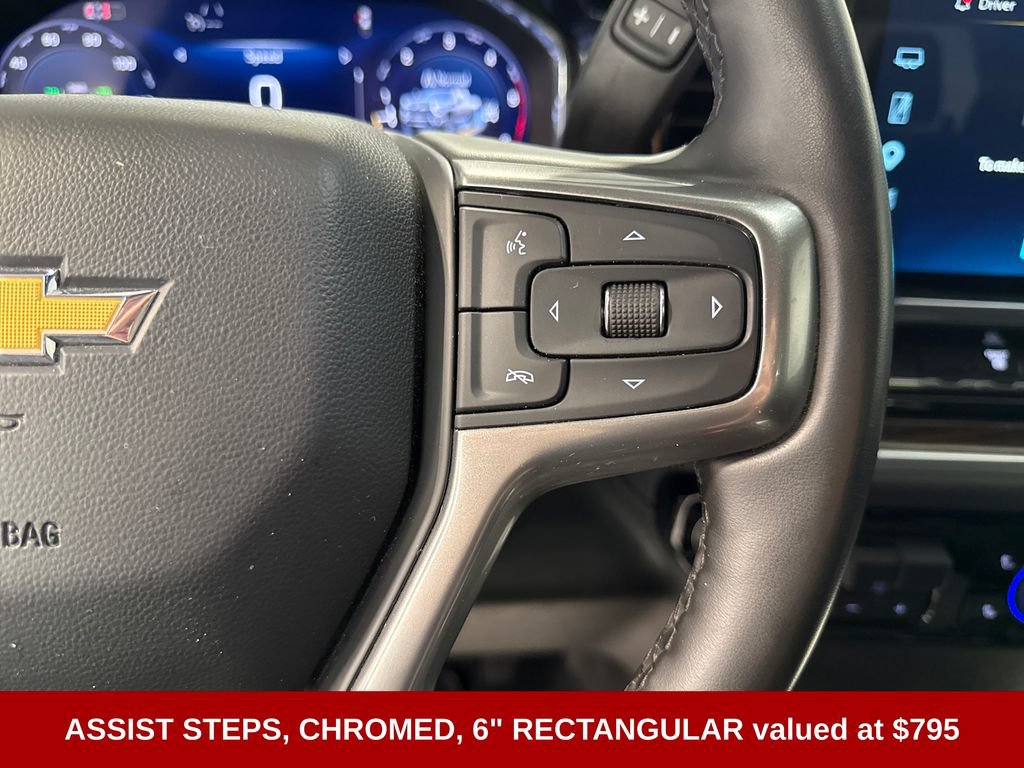 Used 2025 Chevrolet Silverado 2500 LT w/ Convenience Package AWD/4WD image 5