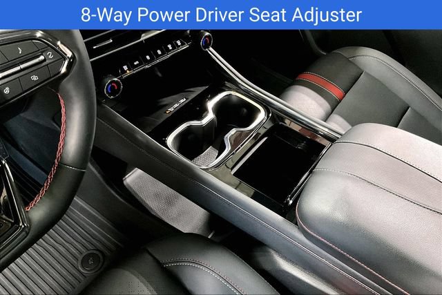 Certified 2025 Chevrolet Traverse RS w/ LPO, Floor Liner Package AWD/4WD image 19
