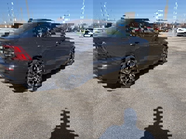 Used 2025 Volvo S60 B5 Core image 6