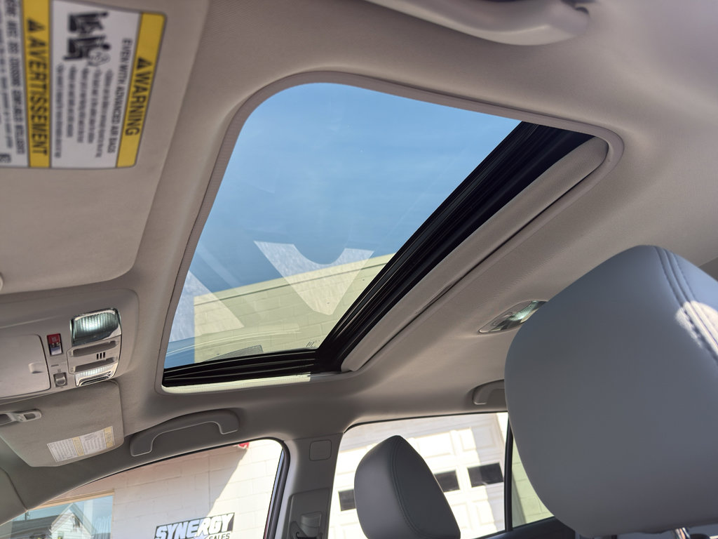 Used 2018 Subaru Outback 2.5i Limited image 24