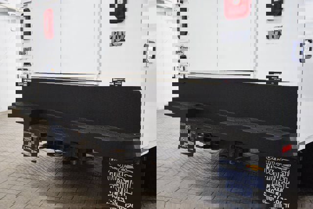 Used 2024 GMC Sierra 3500 Pro w/ Convenience Package image 13