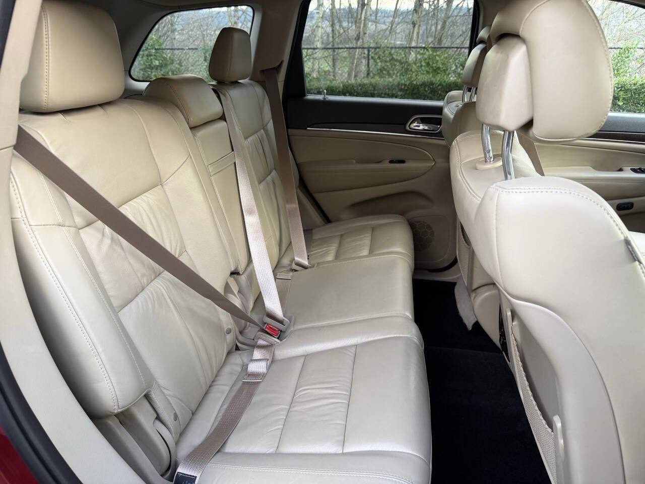 Used 2015 Jeep Grand Cherokee Limited image 27