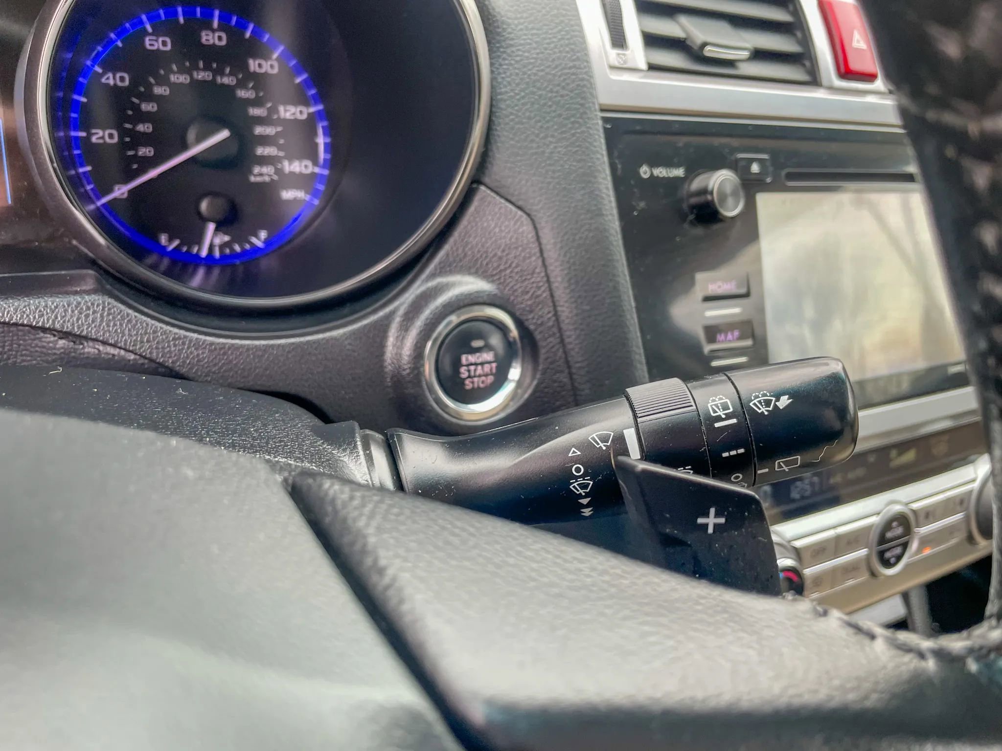 Used 2016 Subaru Outback 2.5i Limited image 19