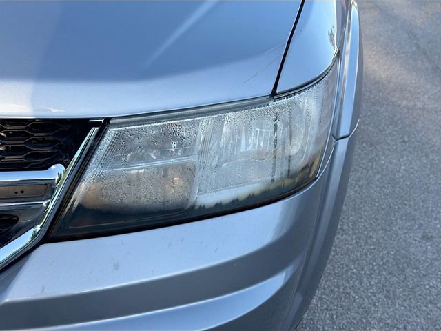 Used 2018 Dodge Journey SE image 9