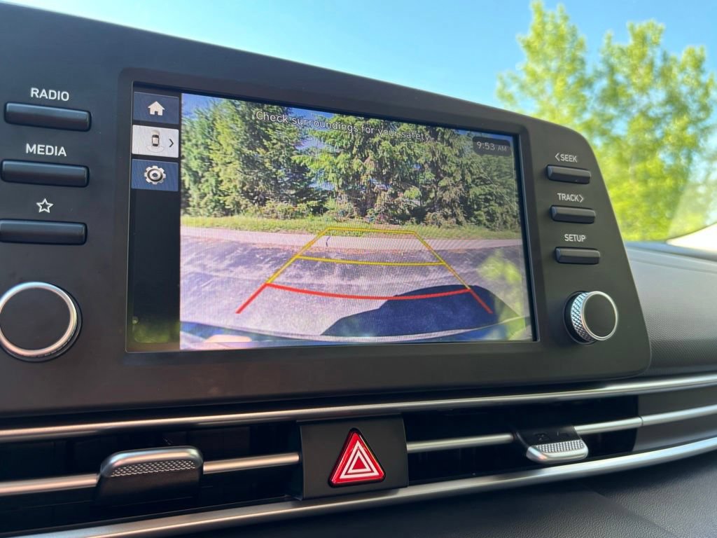 Certified 2026 Hyundai Elantra SE FWD image 27