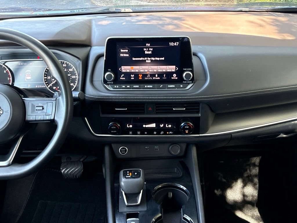 Used 2023 Nissan Rogue SV FWD image 27