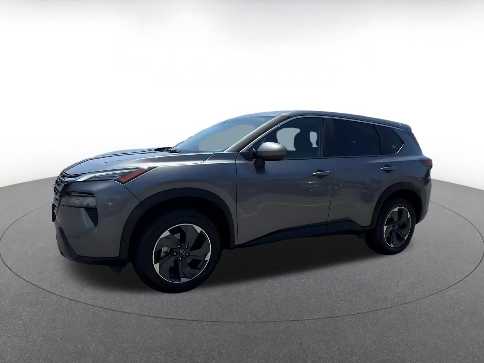 Used 2025 Nissan Rogue SV FWD image 8