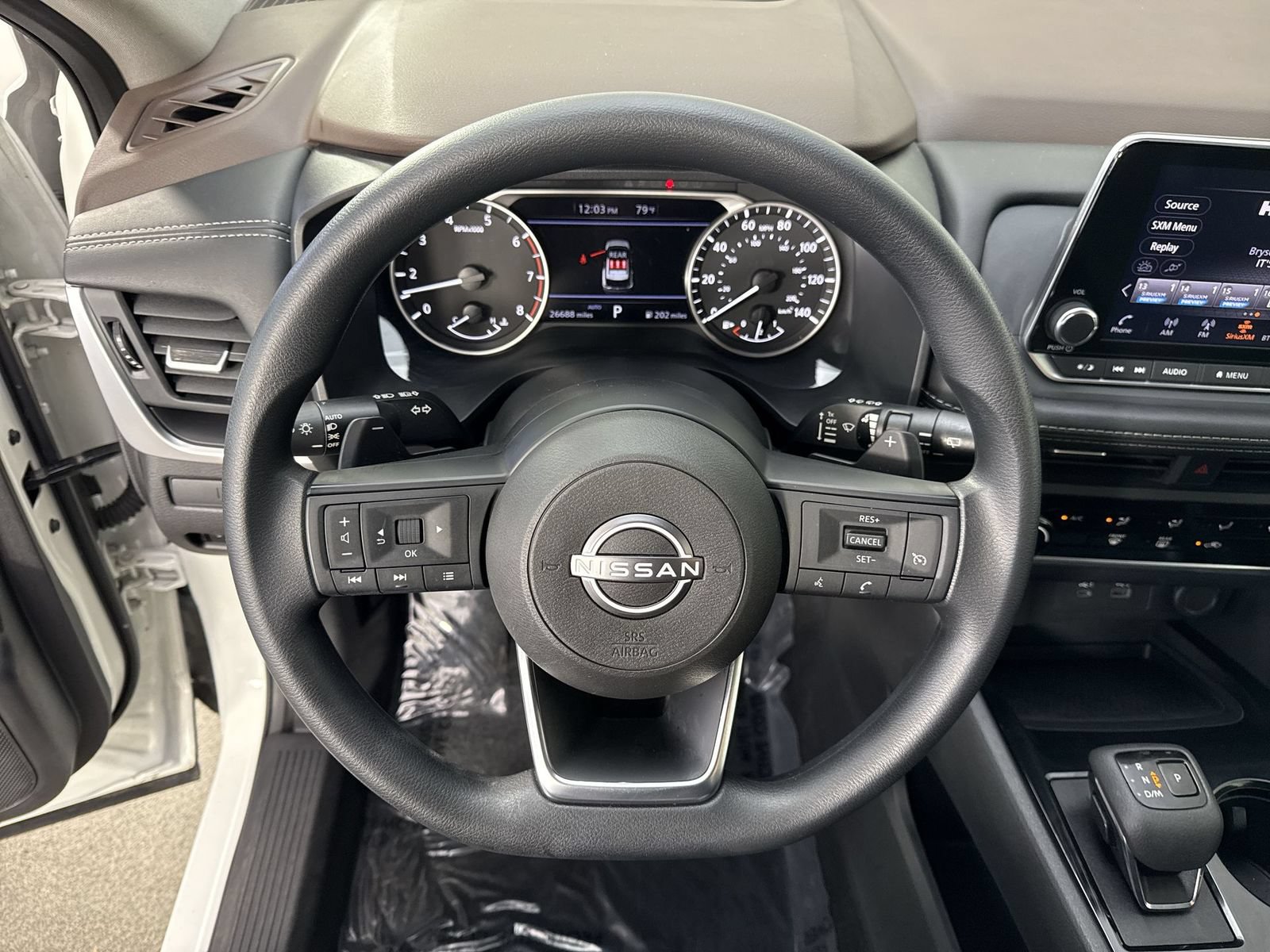 Used 2023 Nissan Rogue S AWD/4WD image 11