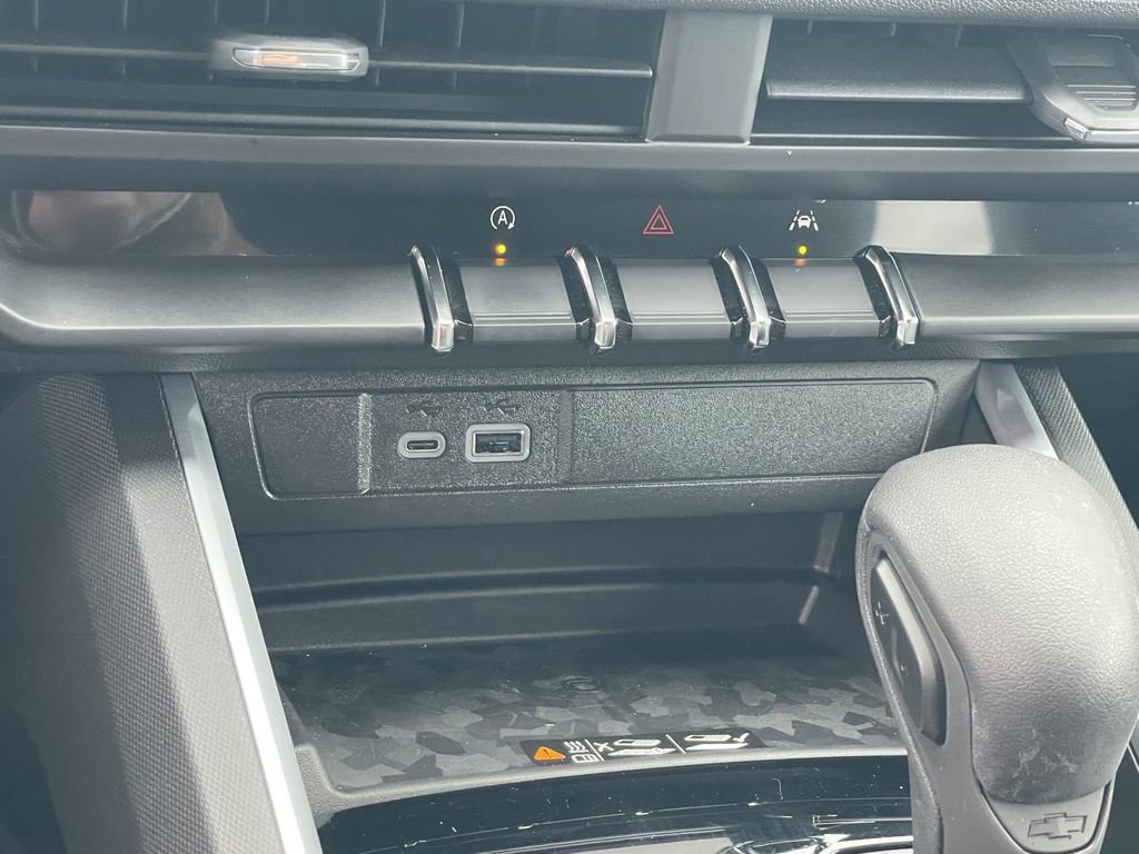 Certified 2025 Chevrolet Colorado Trail Boss image 23