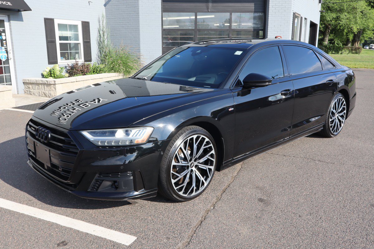 Used 2021 Audi A8 L 4.0T w/ Luxury Package AWD/4WD image 2
