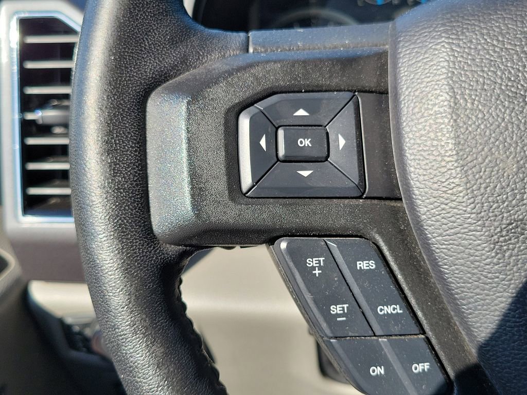 Used 2019 Ford F150 XLT w/ Equipment Group 302A Luxury image 5