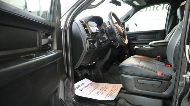 Used 2022 RAM 5500 Tradesman w/ Chrome Appearance Group AWD/4WD image 9