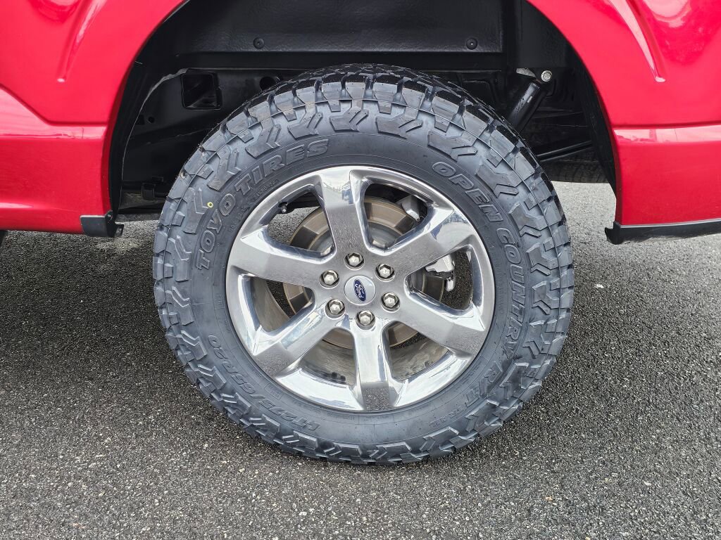 Used 2023 Ford F150 Lariat w/ Equipment Group 502A High image 11